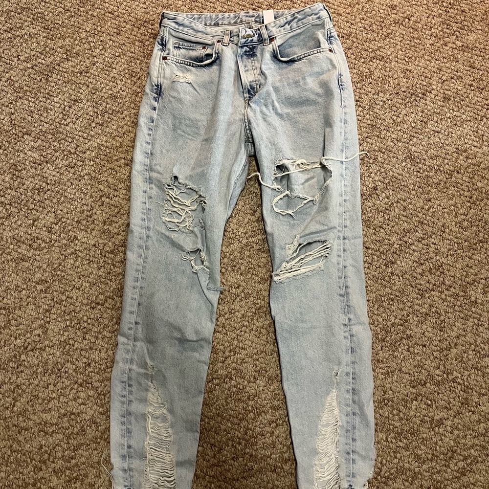 White washed boyfriend ripped jeans